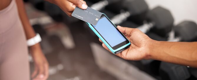 AI handling phone and chat messages from new gym leads
