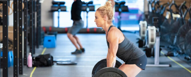 BackCountry CrossFit athletes training during a group workout in Centennial, Colorado